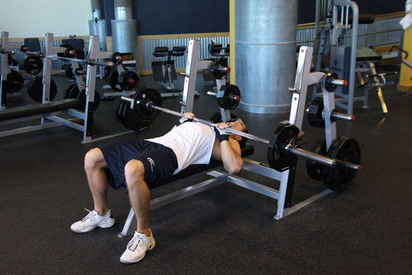 Close-Grip Smith Press starting position