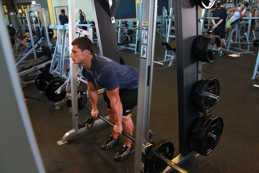 Dumbbell Romanian Deadlift starting position