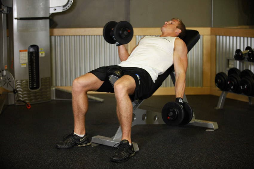 Incline Dumbbell Curl starting position