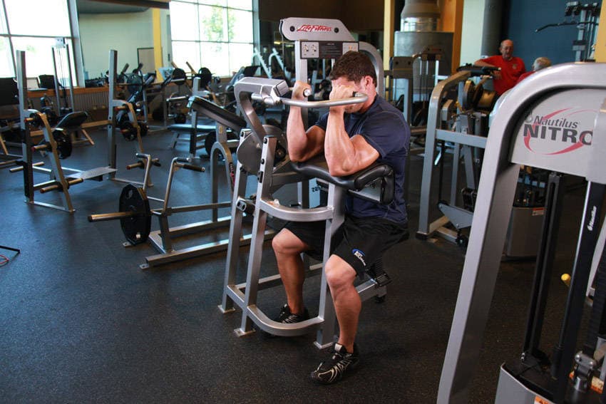 Preacher Curl Machine finishing position
