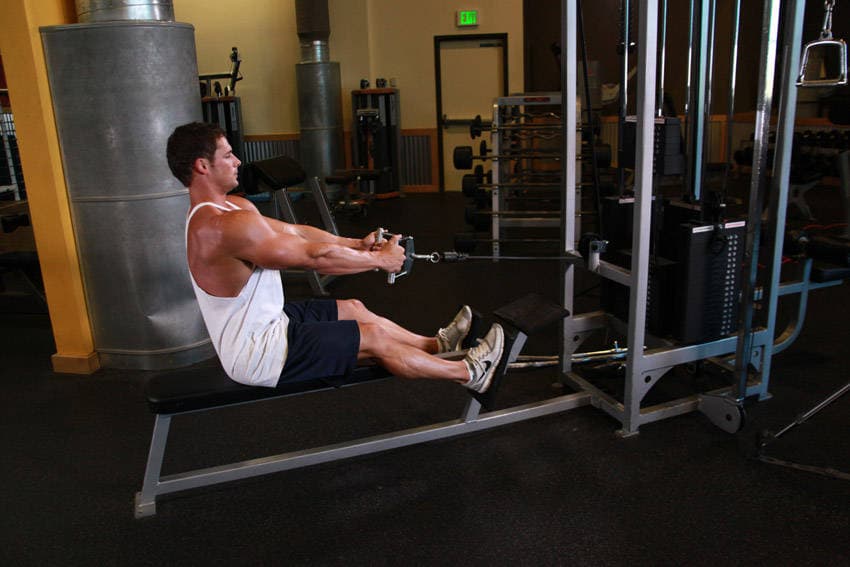 Seated Cable Row starting position