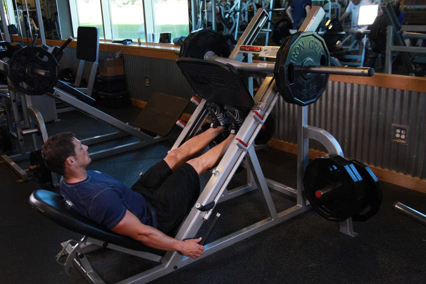 Single-Leg Calf Raise starting position