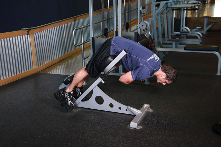45-Degree Back Extension finishing position