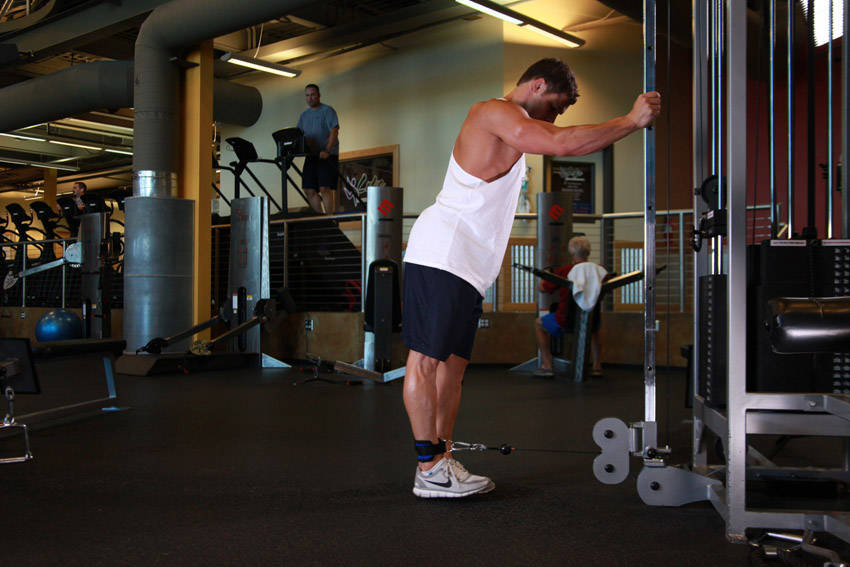 Cable Kickback starting position