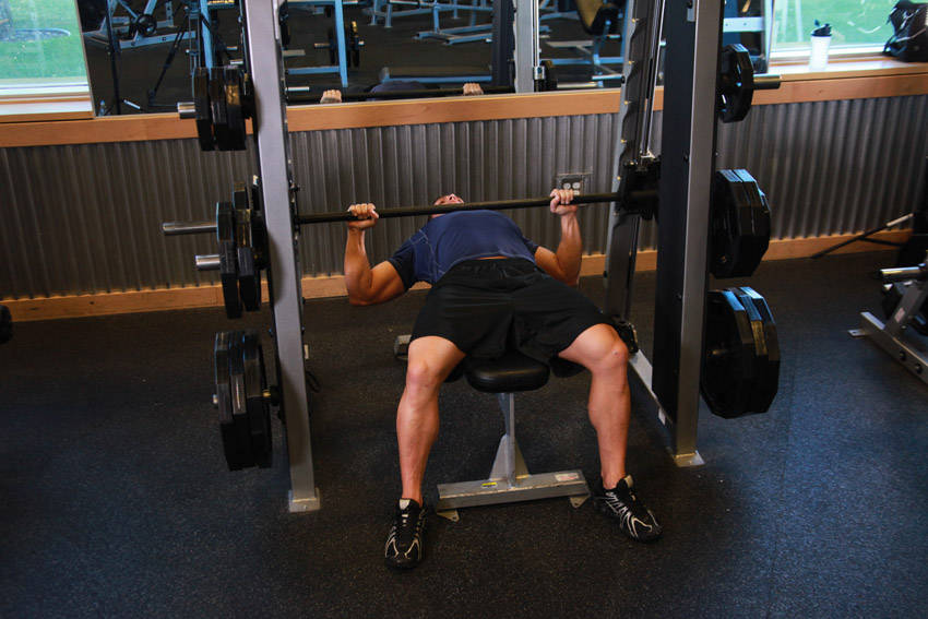 Smith Bench Press starting position